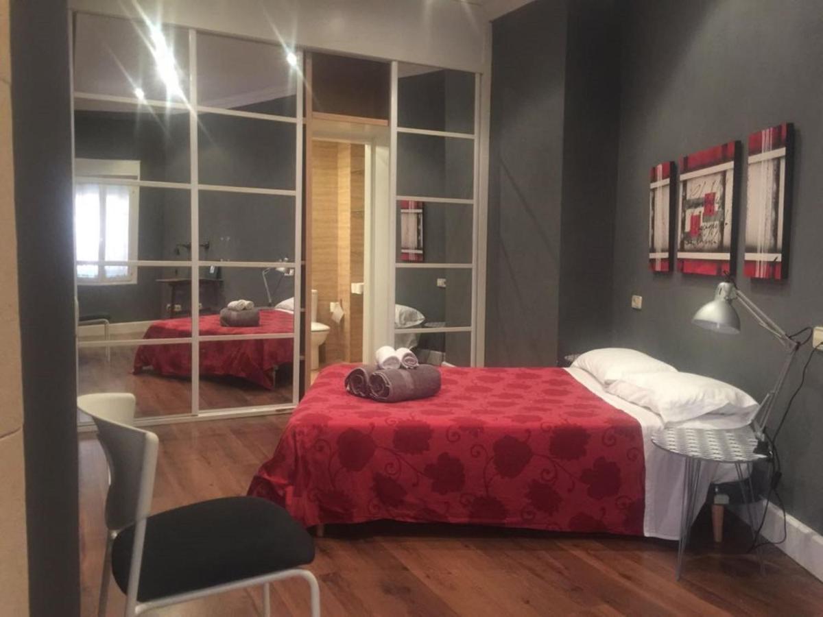 Divi Apartments Martinez Montanes Sevilla Dış mekan fotoğraf